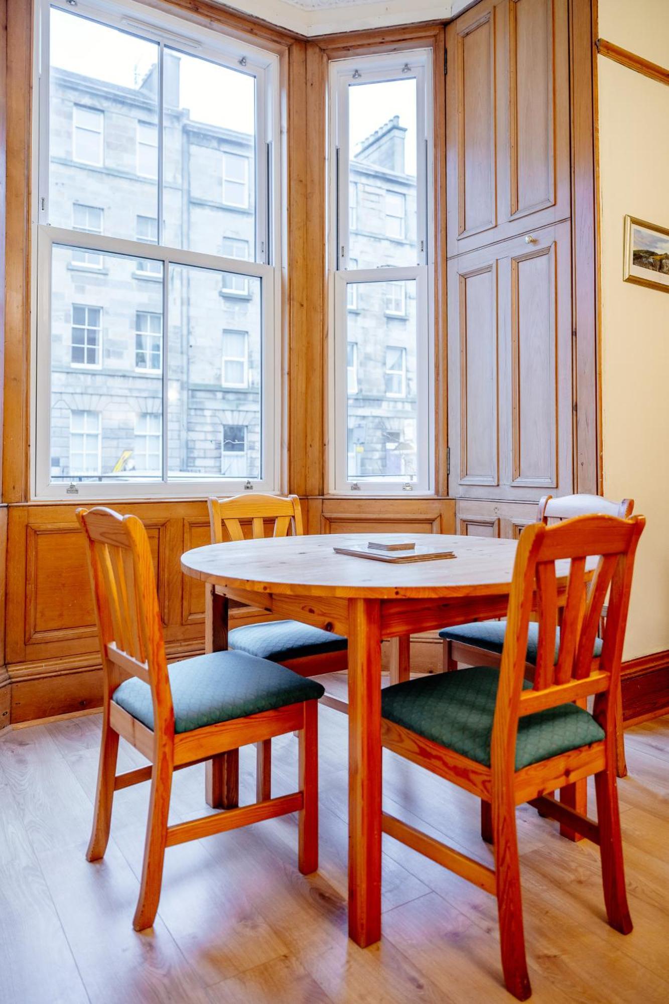 Beautiful Spacious Ground Floor Newington Flat Édimbourg Extérieur photo